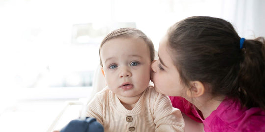 Küçük Bebeğiniz Yeni Bir Bebeğin Gelişine Nasıl Hazırlanabilir?