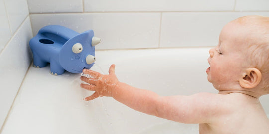 Bebeğinizin Banyo Zamanlarında Temizlenirken Eğlenin